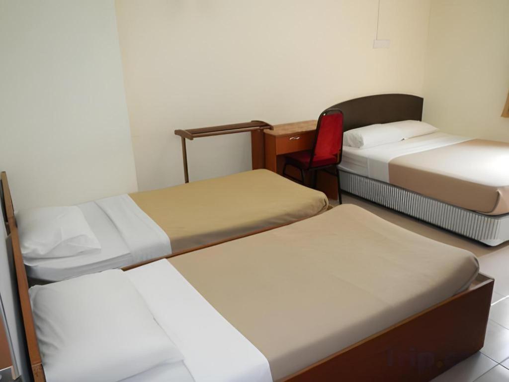Krs Pines Hotel مرتفعات كاميرون المظهر الخارجي الصورة