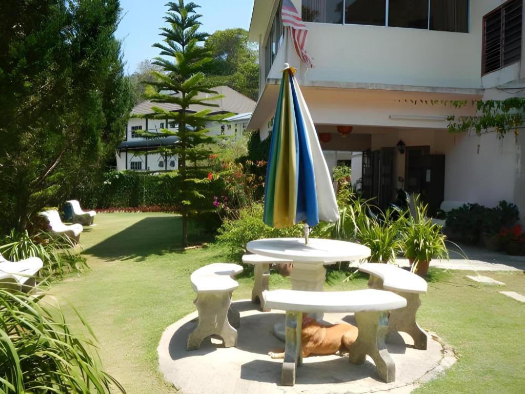 Krs Pines Hotel مرتفعات كاميرون المظهر الخارجي الصورة