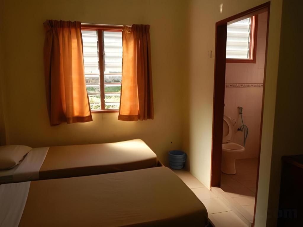 Krs Pines Hotel مرتفعات كاميرون المظهر الخارجي الصورة