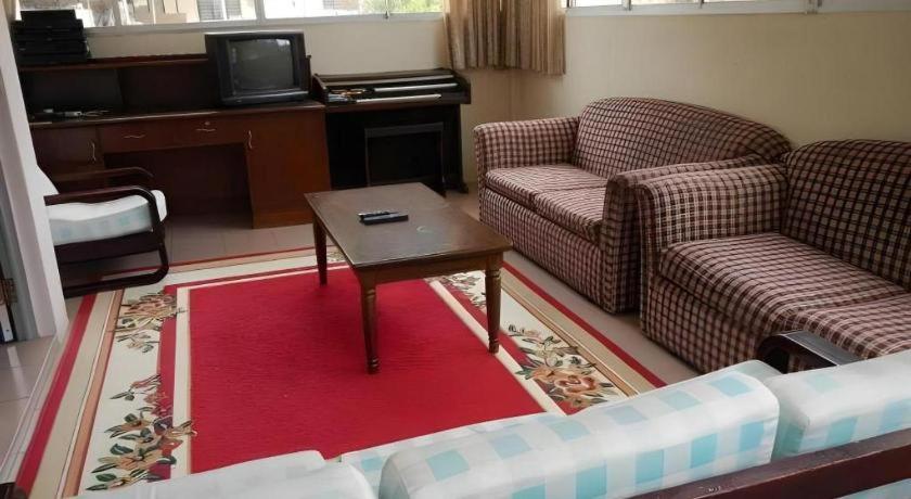Krs Pines Hotel مرتفعات كاميرون المظهر الخارجي الصورة