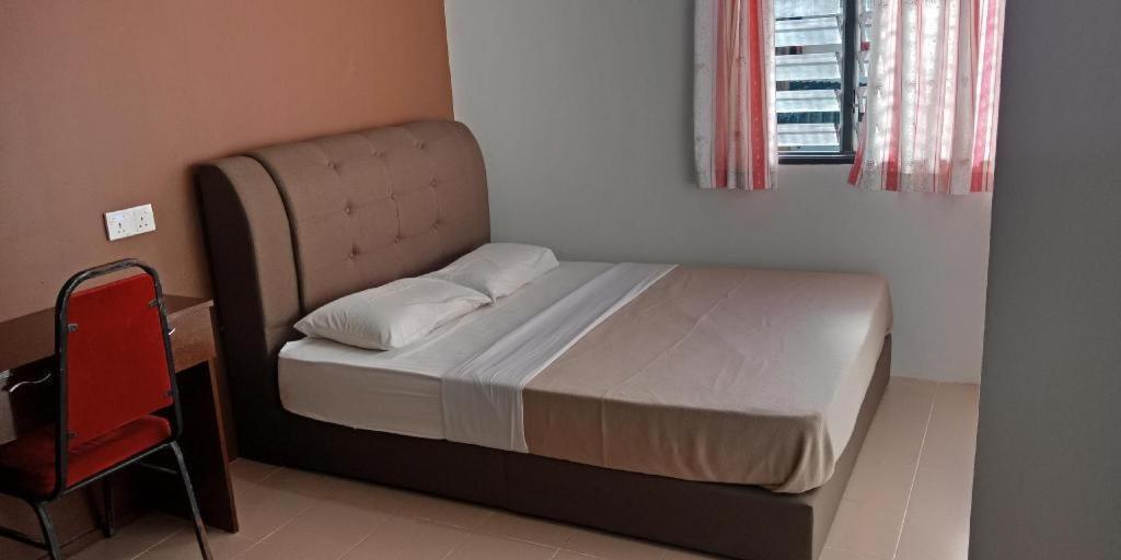 Krs Pines Hotel مرتفعات كاميرون المظهر الخارجي الصورة
